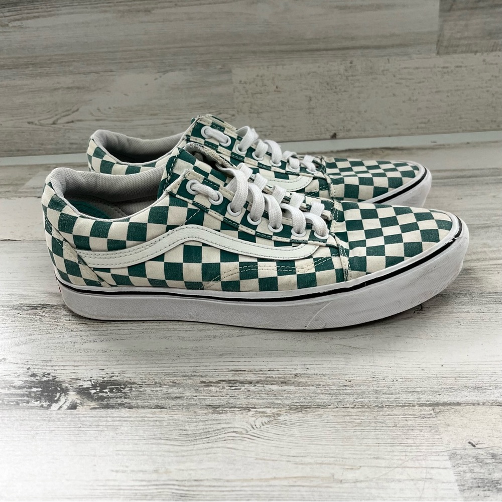 Vans Men’s Classic Old Skool Lace Up Low Top Sneakers Size 10 Checker Pattern